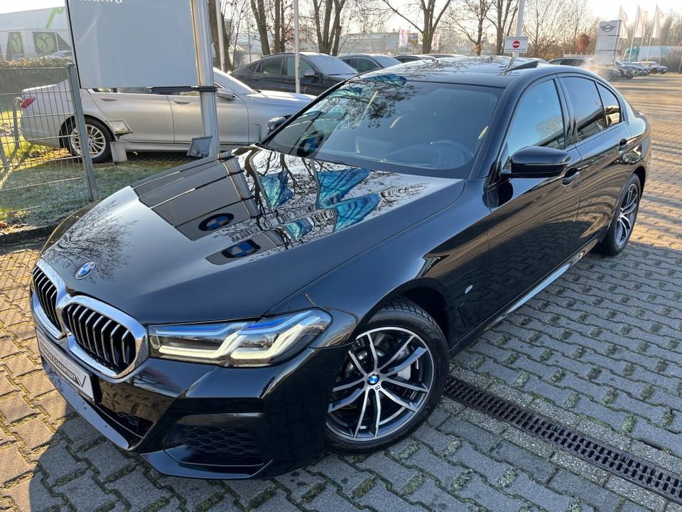 530i Sedan