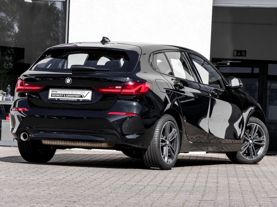 BMW 118