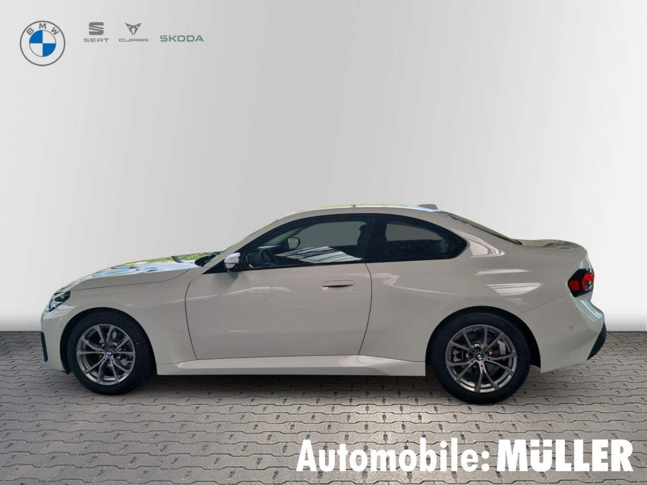 BMW 218
