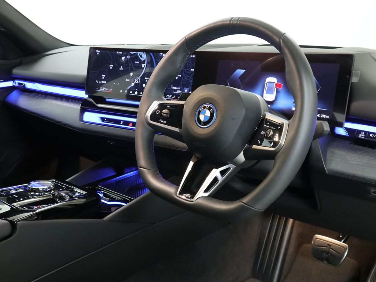 BMW i5 eDrive40 Sedan RHD