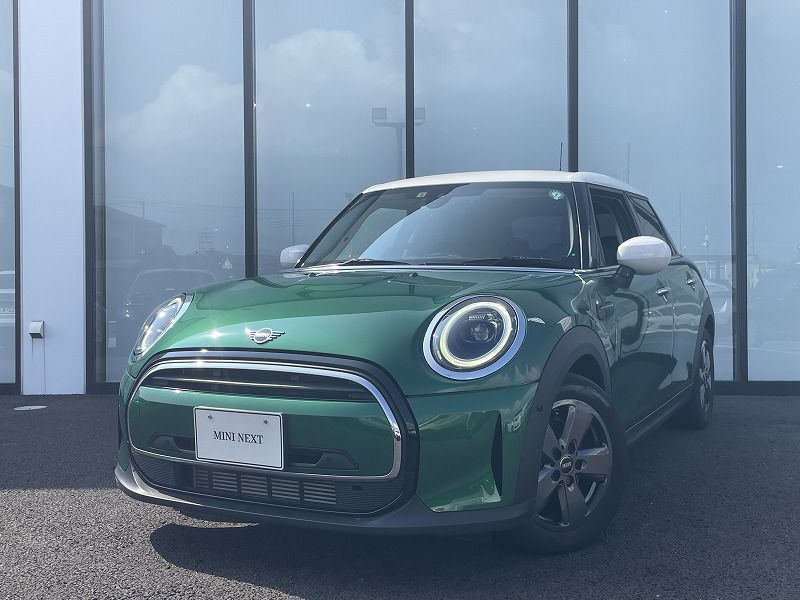 MINI COOPER D 5 DOOR.
