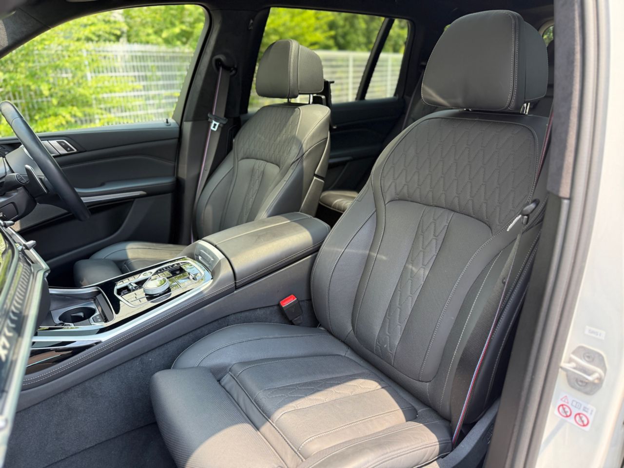 X7 xDrive40d RHD US
