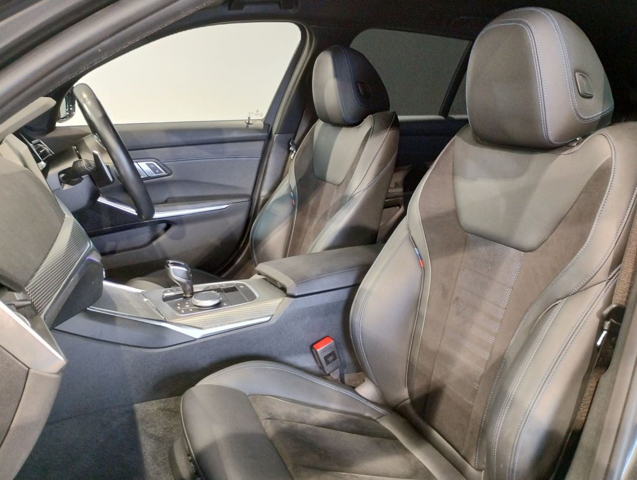 G21 318i Touring