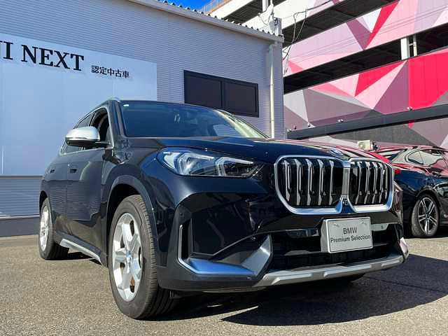 U11 iX1 xDrive30