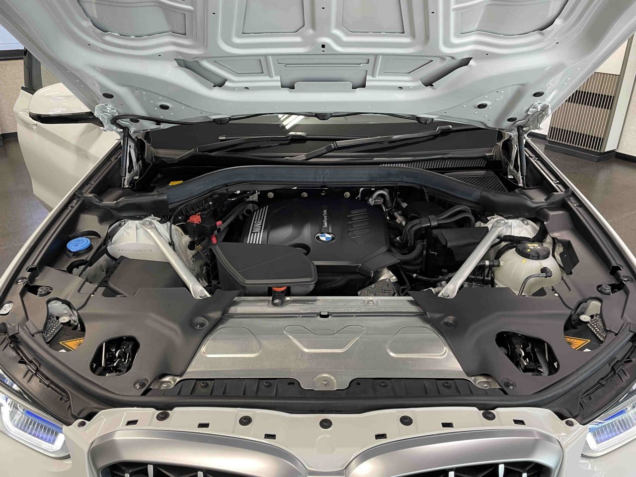 X4 xDrive20d RHD