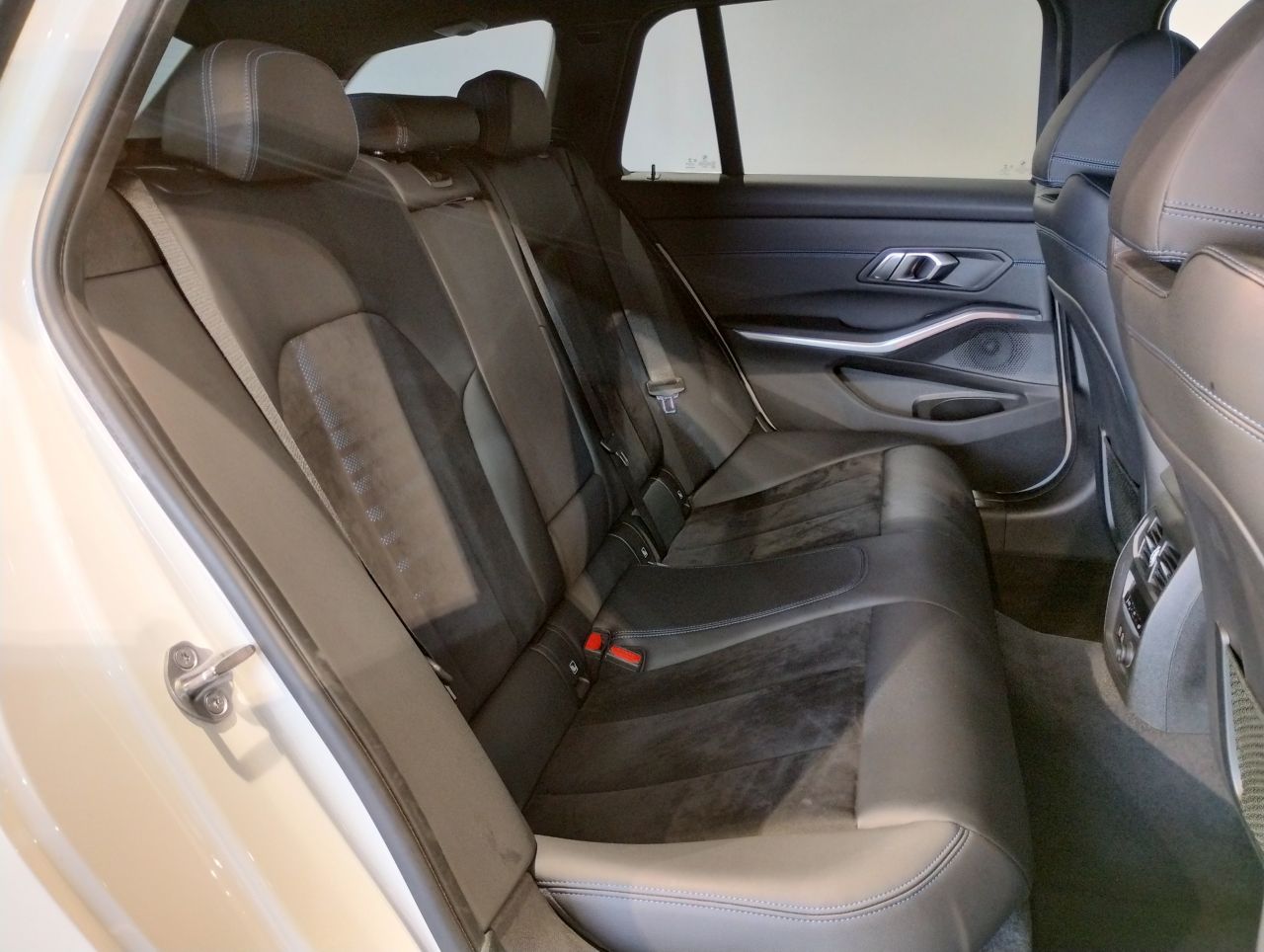 G21 320d xDrive Touring RHD