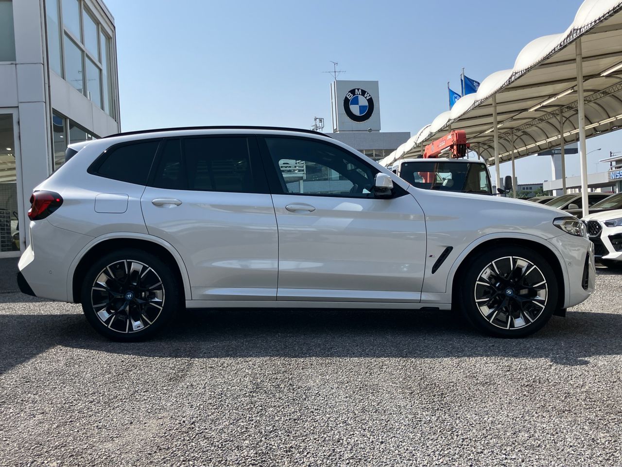 G08 iX3 BEV RHD