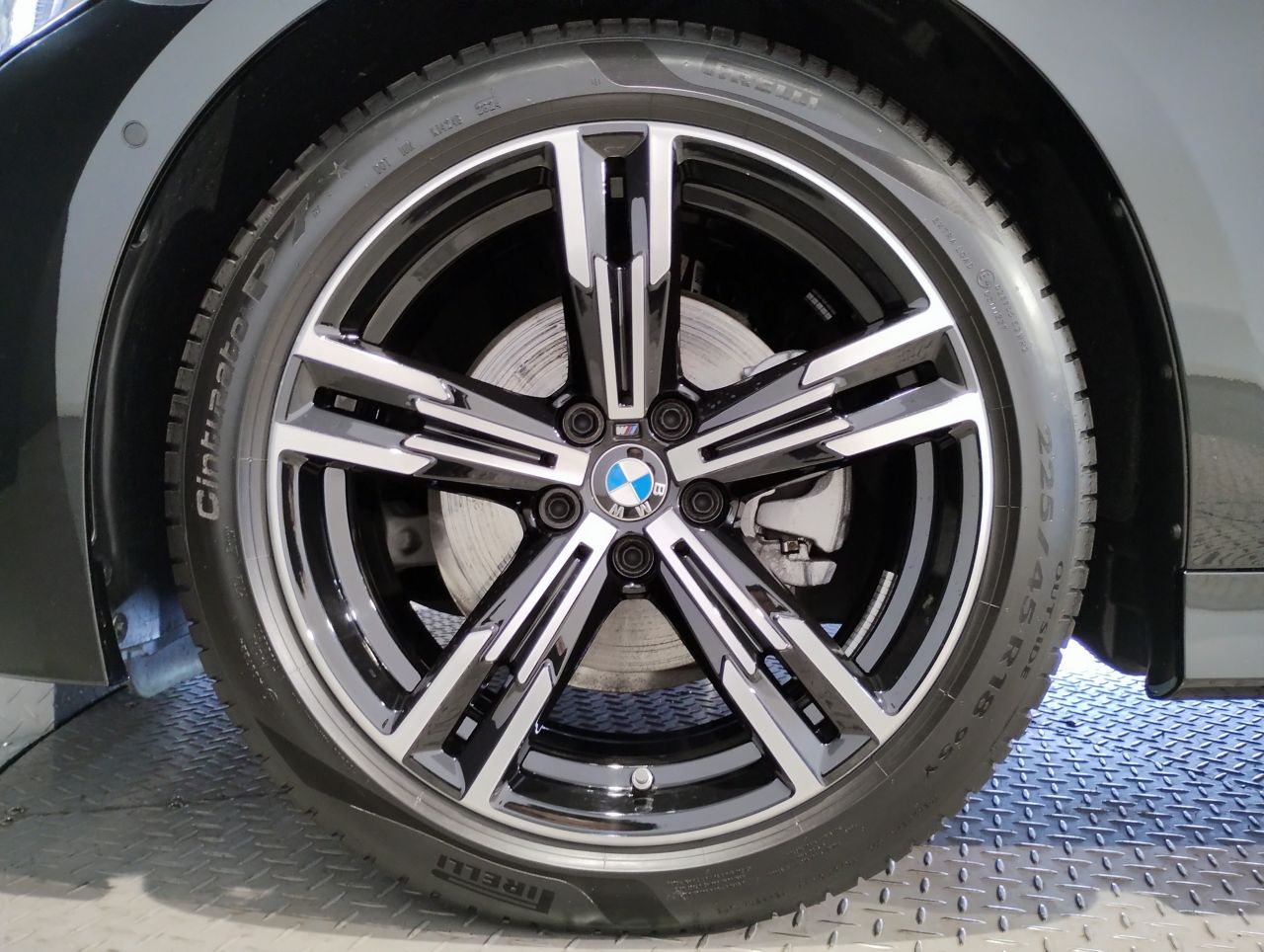 G20 320i Saloon LCI RHD MX