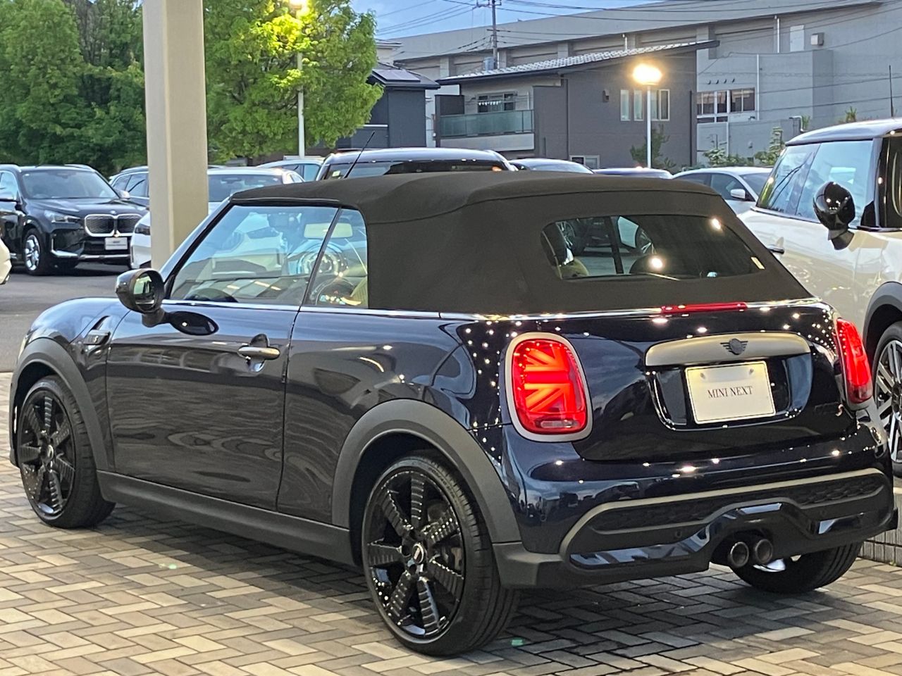 MINI Cooper S Convertible RHD
