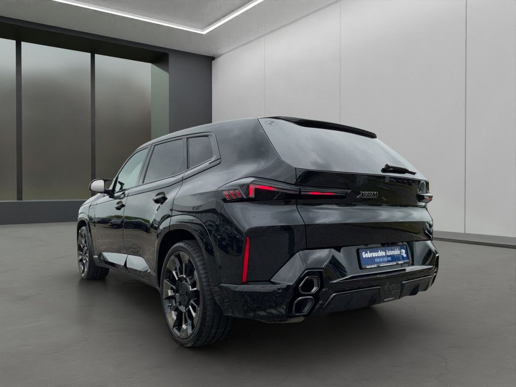 BMW XM