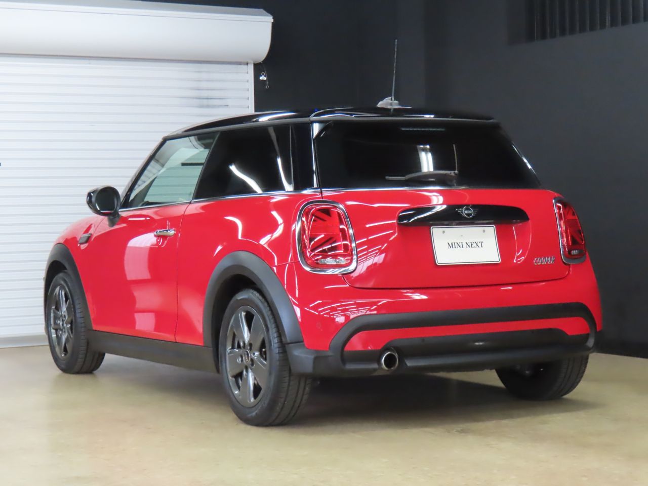 MINI Cooper F56 RHD
