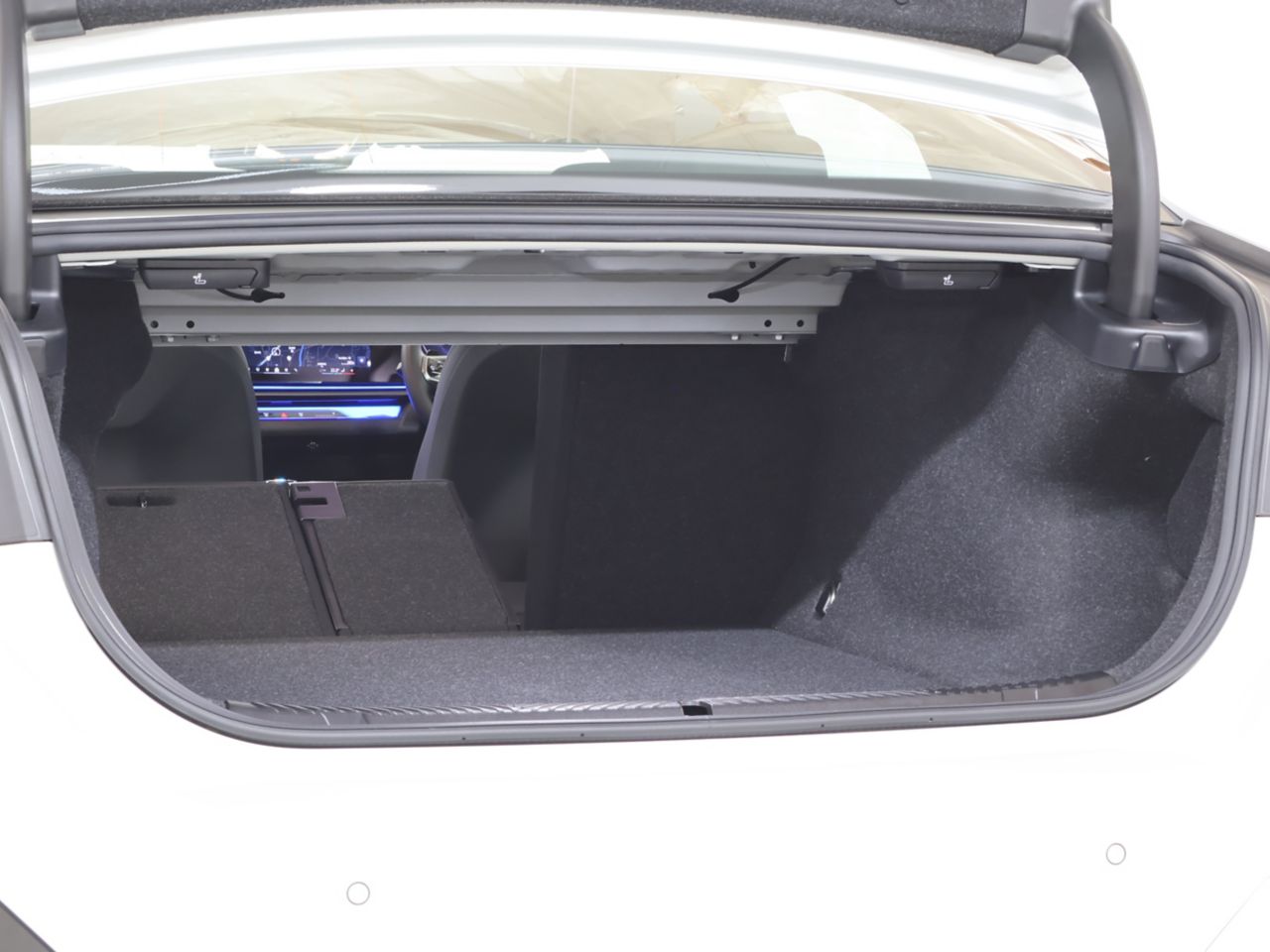 BMW i5 eDrive40 Sedan RHD