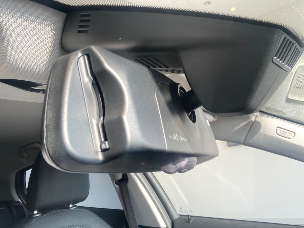 F40 118d Sports Hatch 5-door B47 2.0d