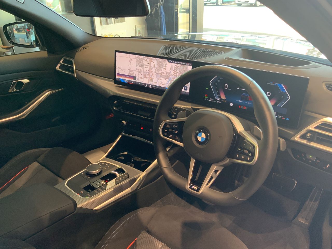 320d xDrive Berline RHD