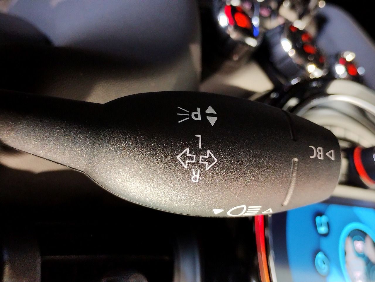F56 COOPER D (AT)