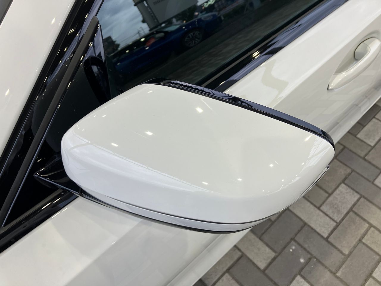 G20 320i Saloon LCI RHD MX