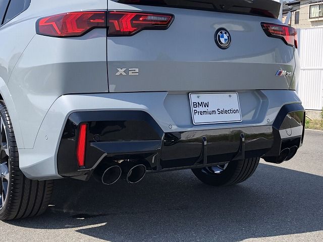 X2 M35i xDrive RHD