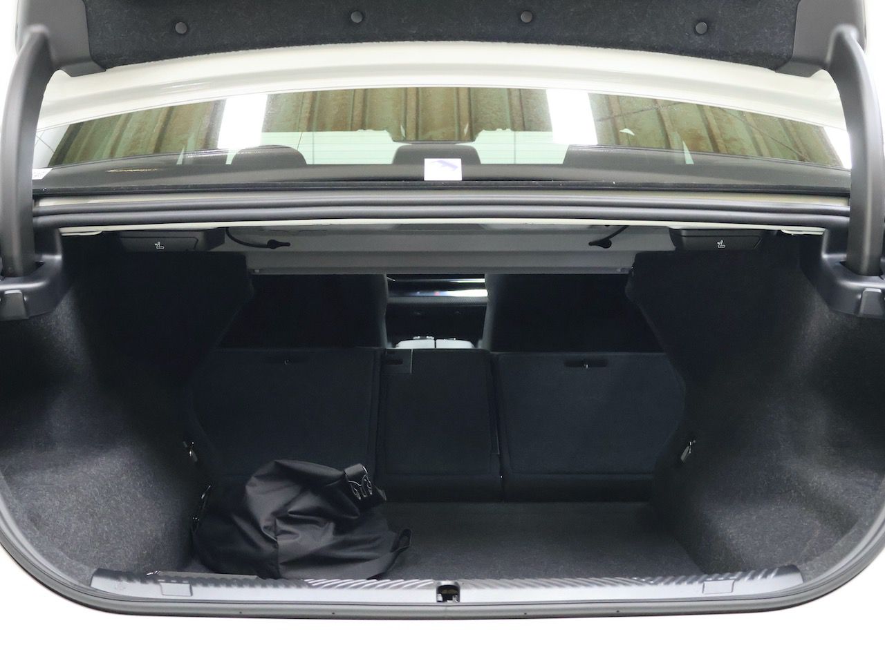 M5 Saloon RHD