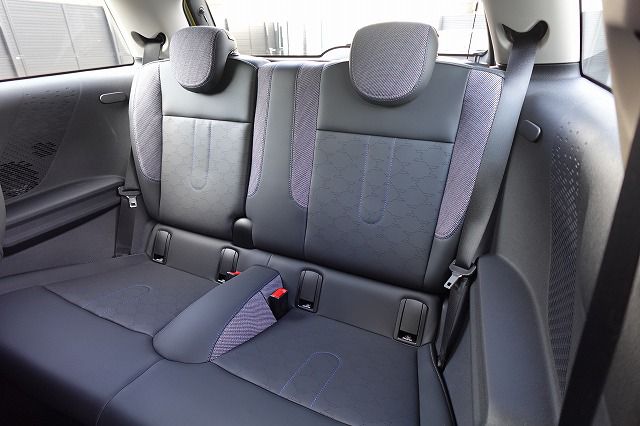 F66 MINI Cooper C 3Dr