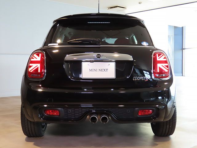 F56 MINI Cooper S 3-Door Hatch LCI