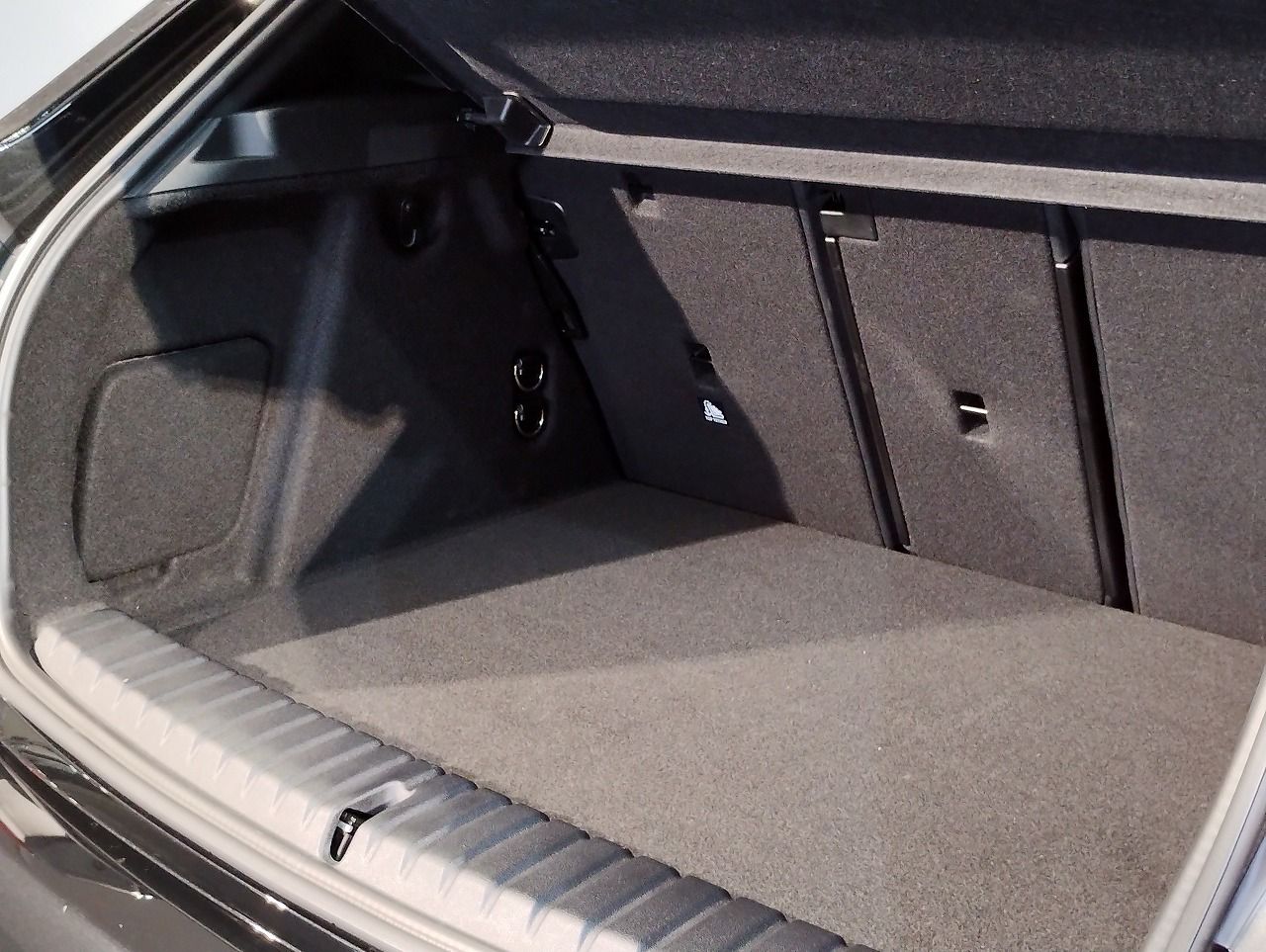 F40 M135i xDrive Sports Hatch 5-door B48 2.0i