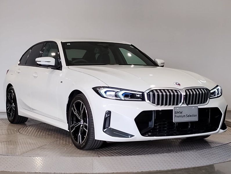 320d xDrive Berline RHD