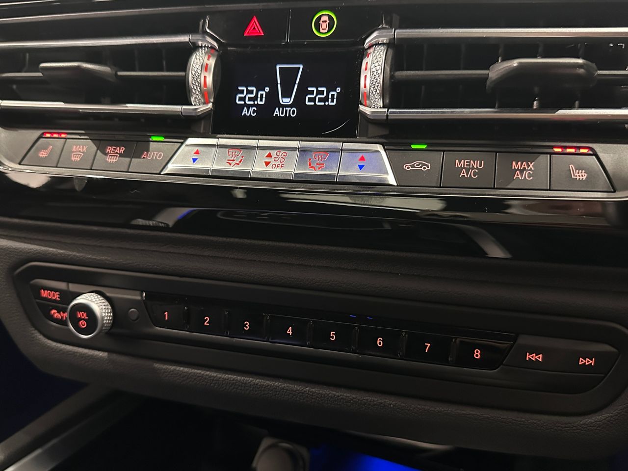 G29 z4 sDrive20i RHD