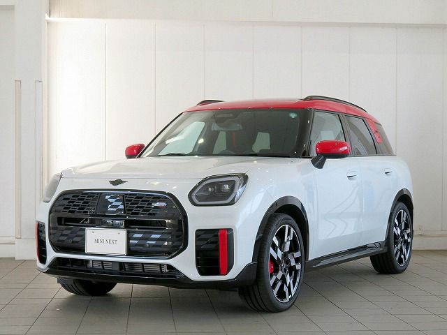 THE NEW MINI JOHN COOPER WORKS COUNTRYMAN ALL4