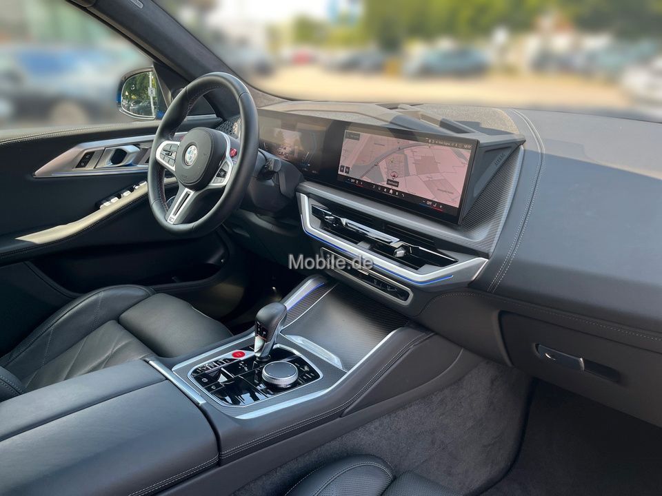 BMW XM