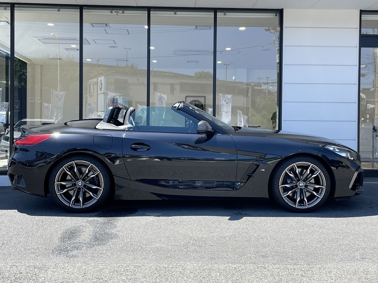 G29 Z4 M40i RHD