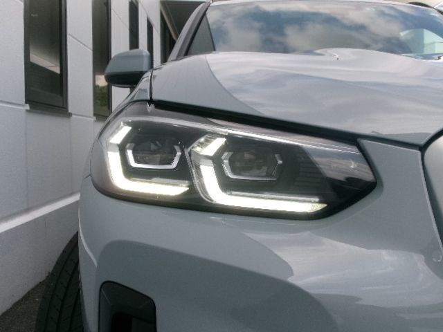 X3 xDrive30e RHD