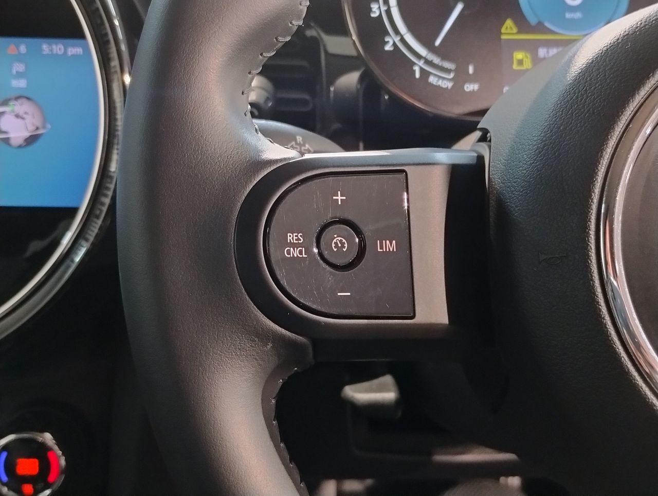 MINI Cooper F56 RHD