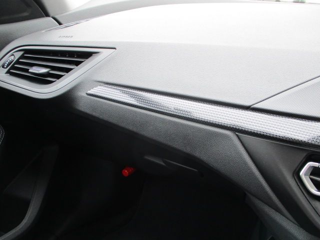 F40 118d Sports Hatch 5-door B47 2.0d