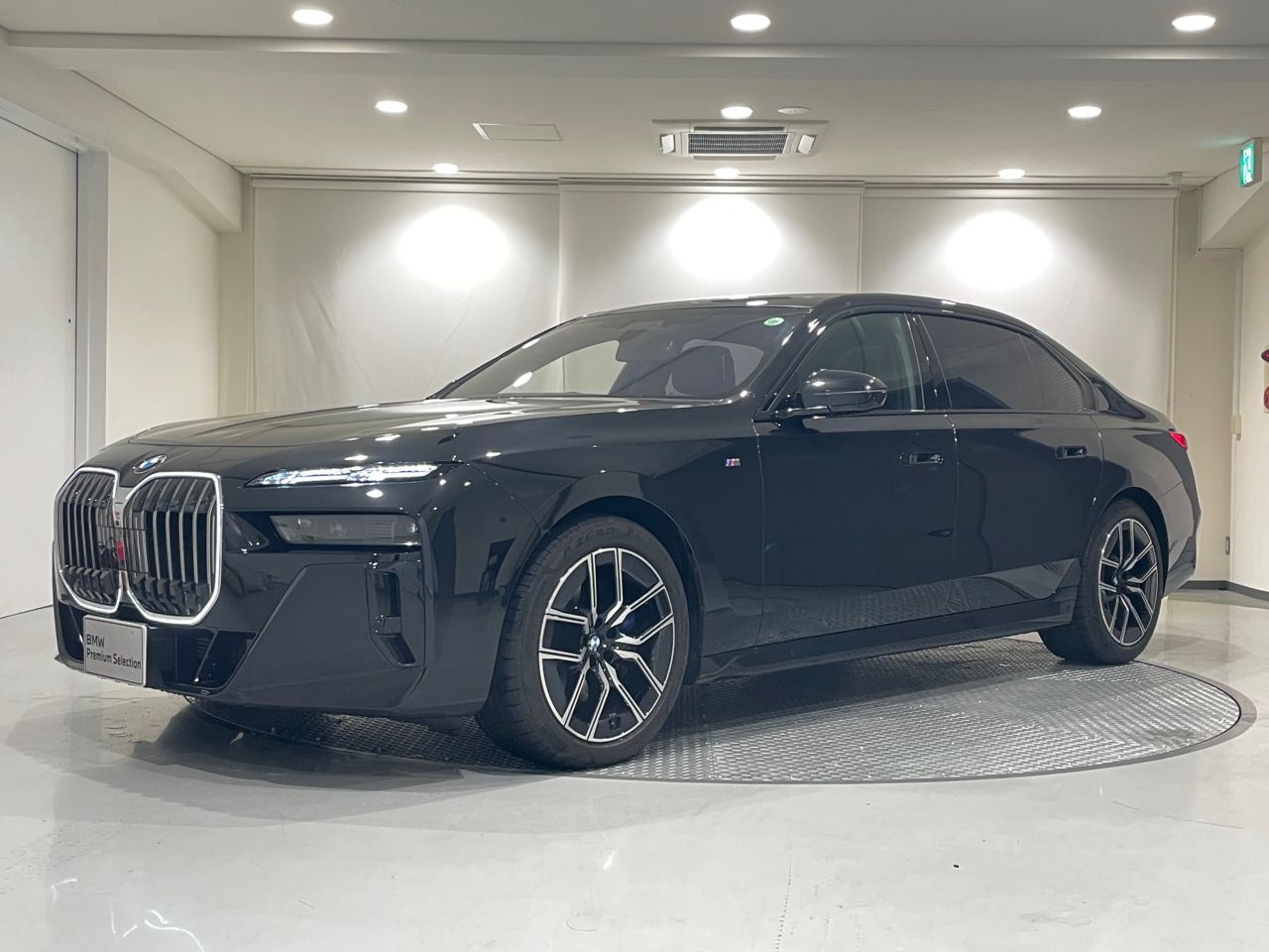740d xDrive M Sport