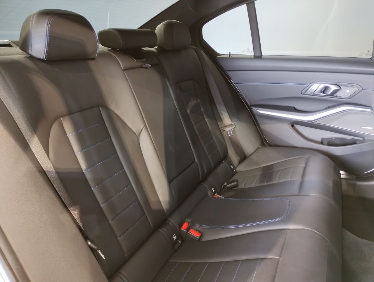 G20 M340i xDrive Saloon RHD