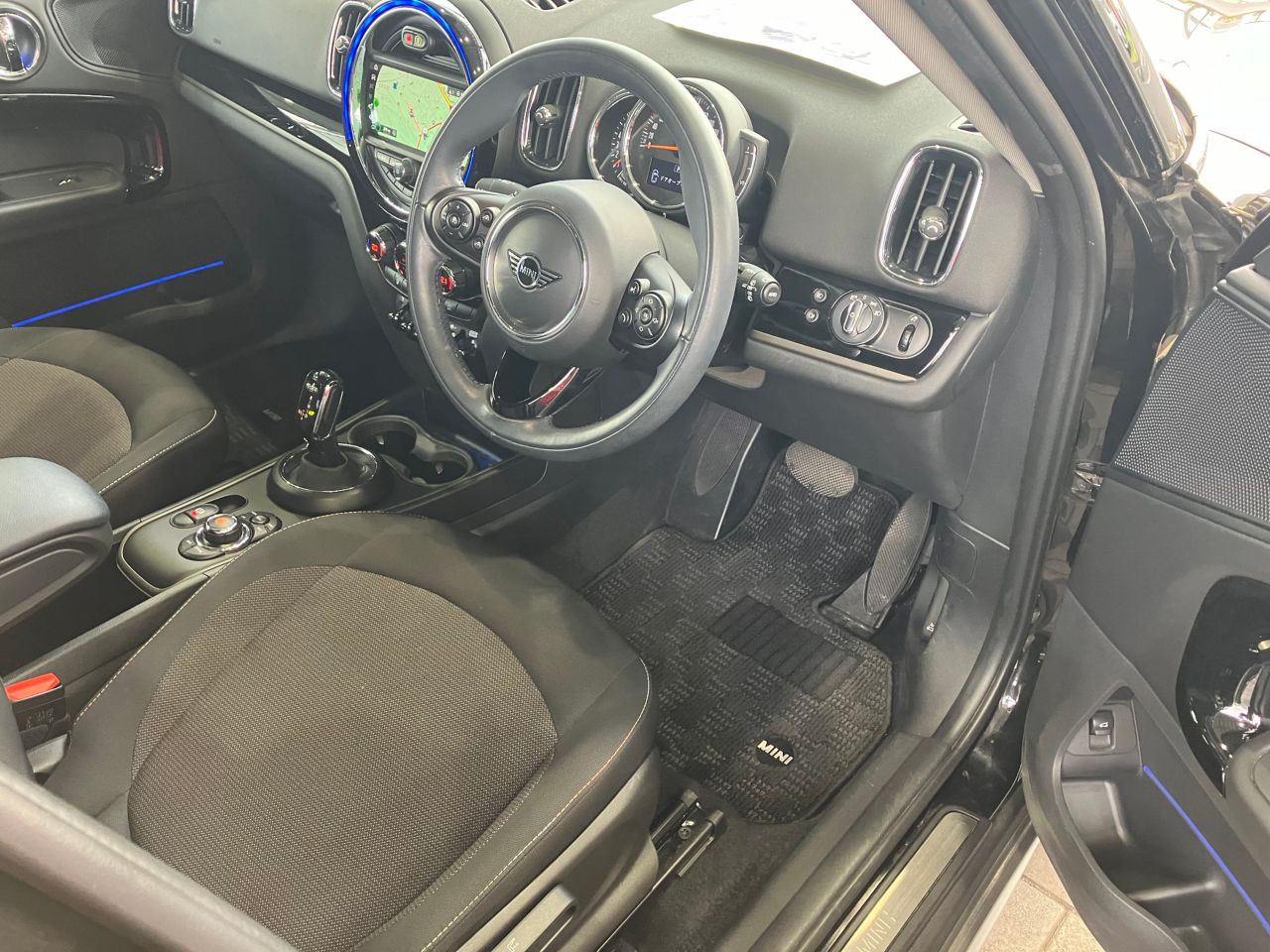 F60 MINI Cooper Countryman