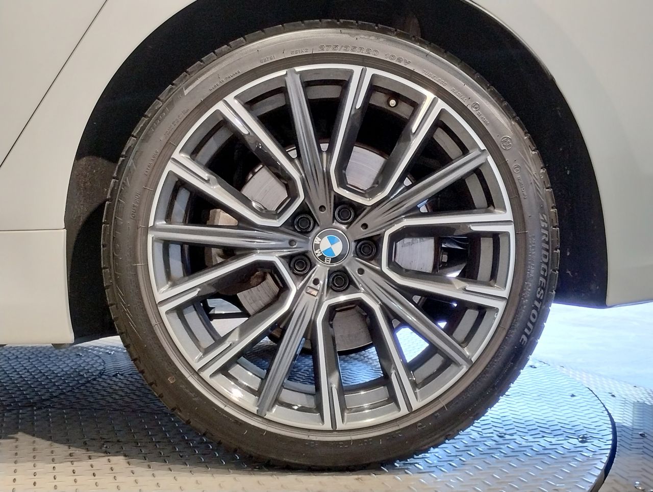 G12 740Li Saloon LCI