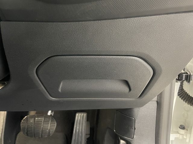 F40 118d Sports Hatch 5-door B47 2.0d