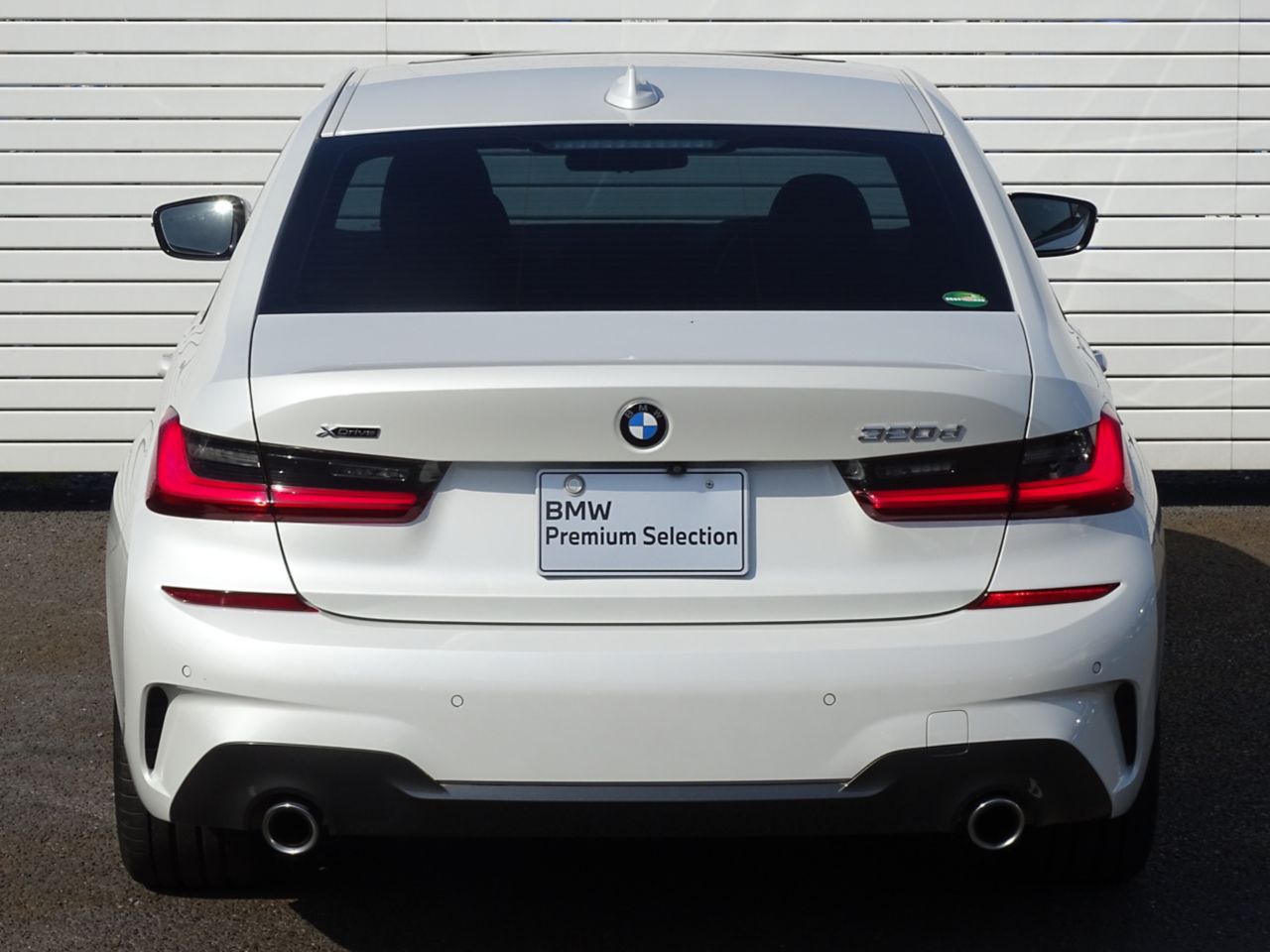 G20 320d xDrive RHD Saloon