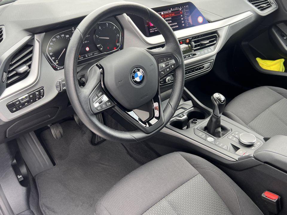 BMW 118