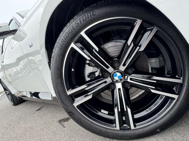 G42 220i Coupe