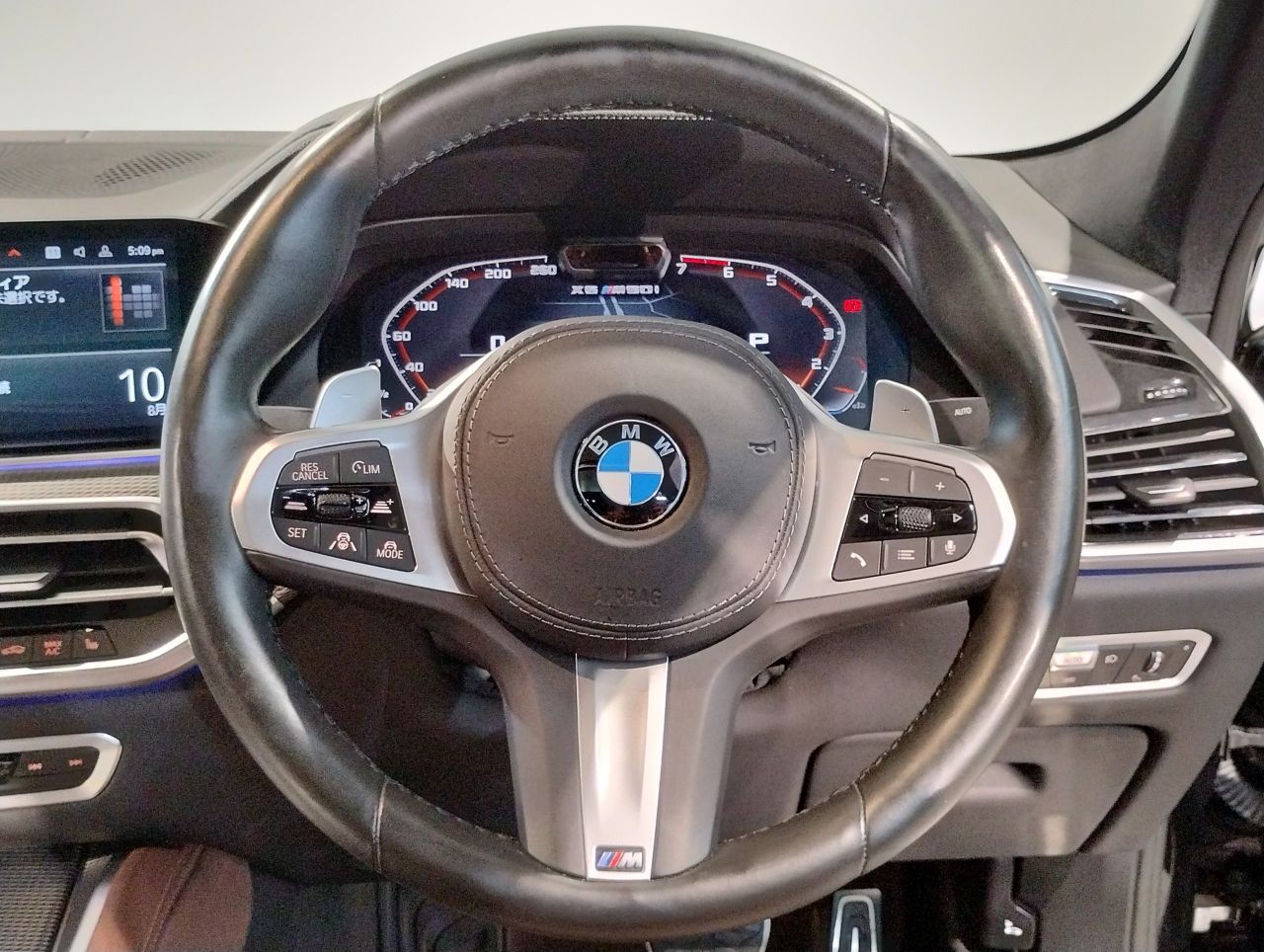 X* M50i RHD
