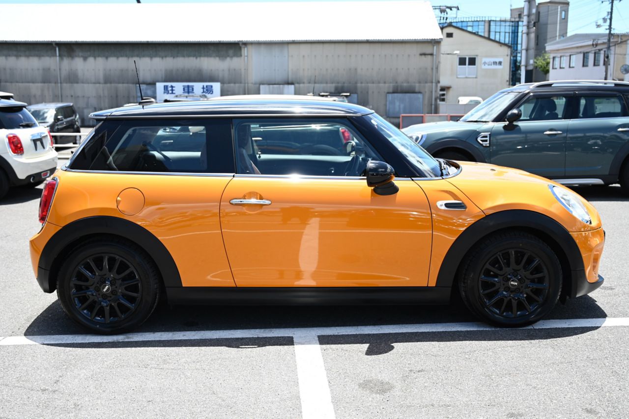 F56 MINI COOPER