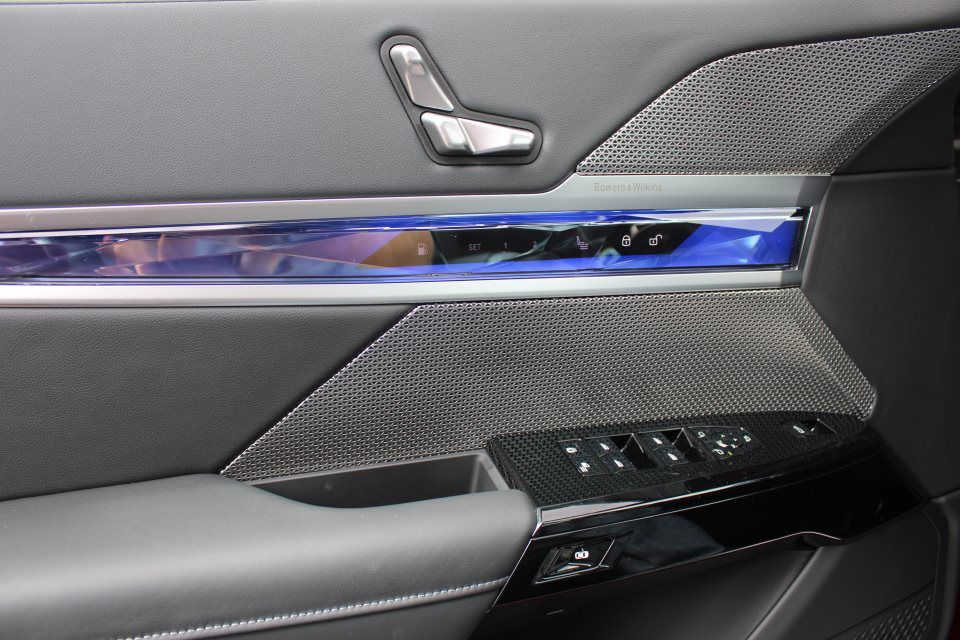 BMW 750
