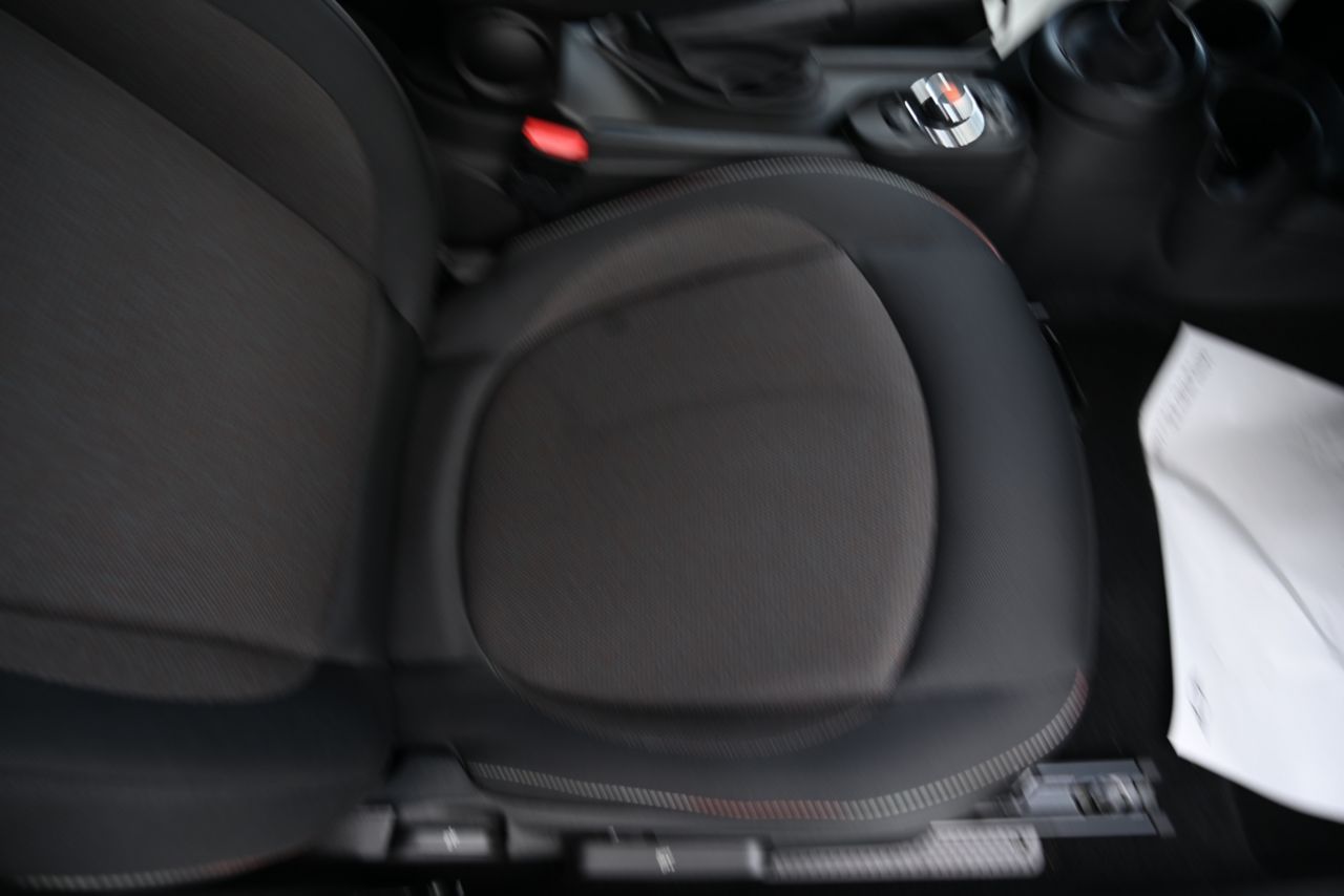 F56 MINI Cooper 3-Door Hatch LCI