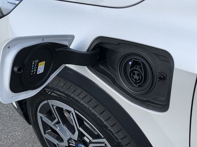 U11 iX1 xDrive30