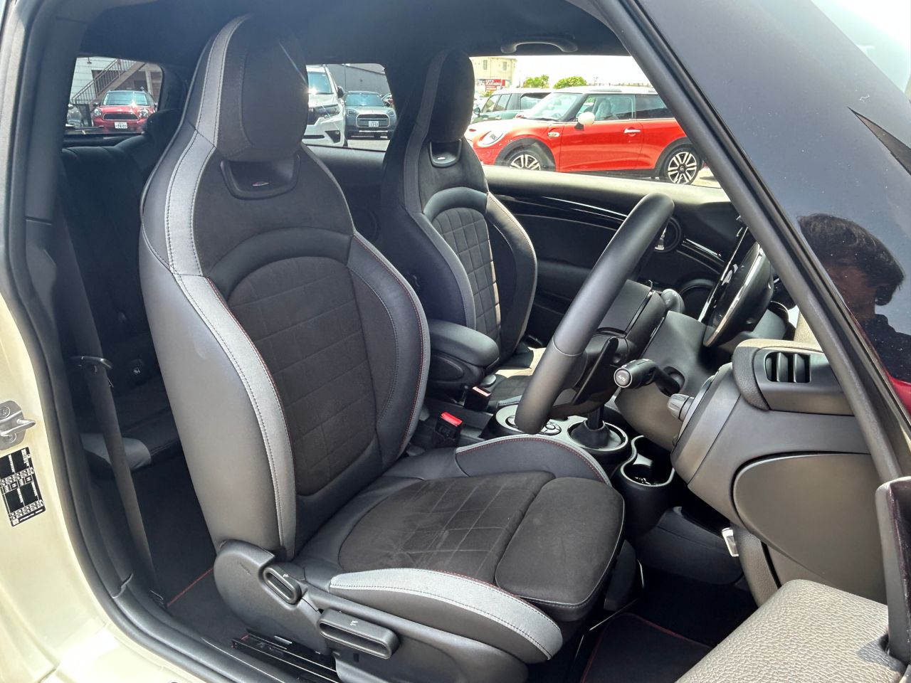 MINI JCW 3 Dr