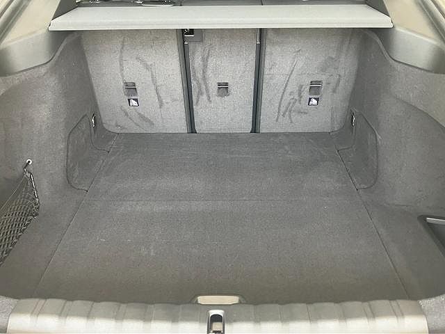 G26 i4 M50 RHD