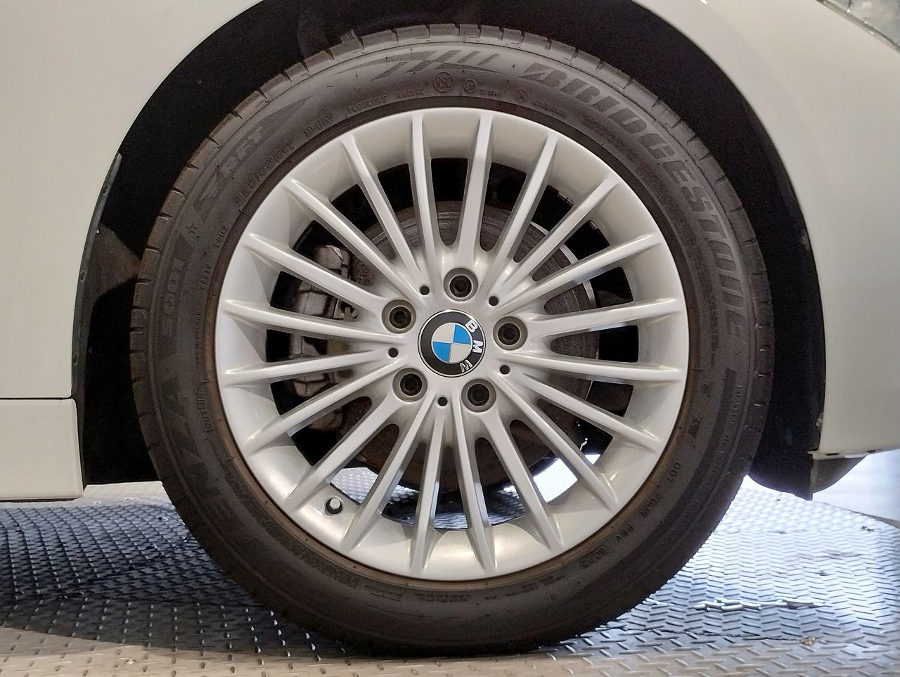 320I TOURING RHD