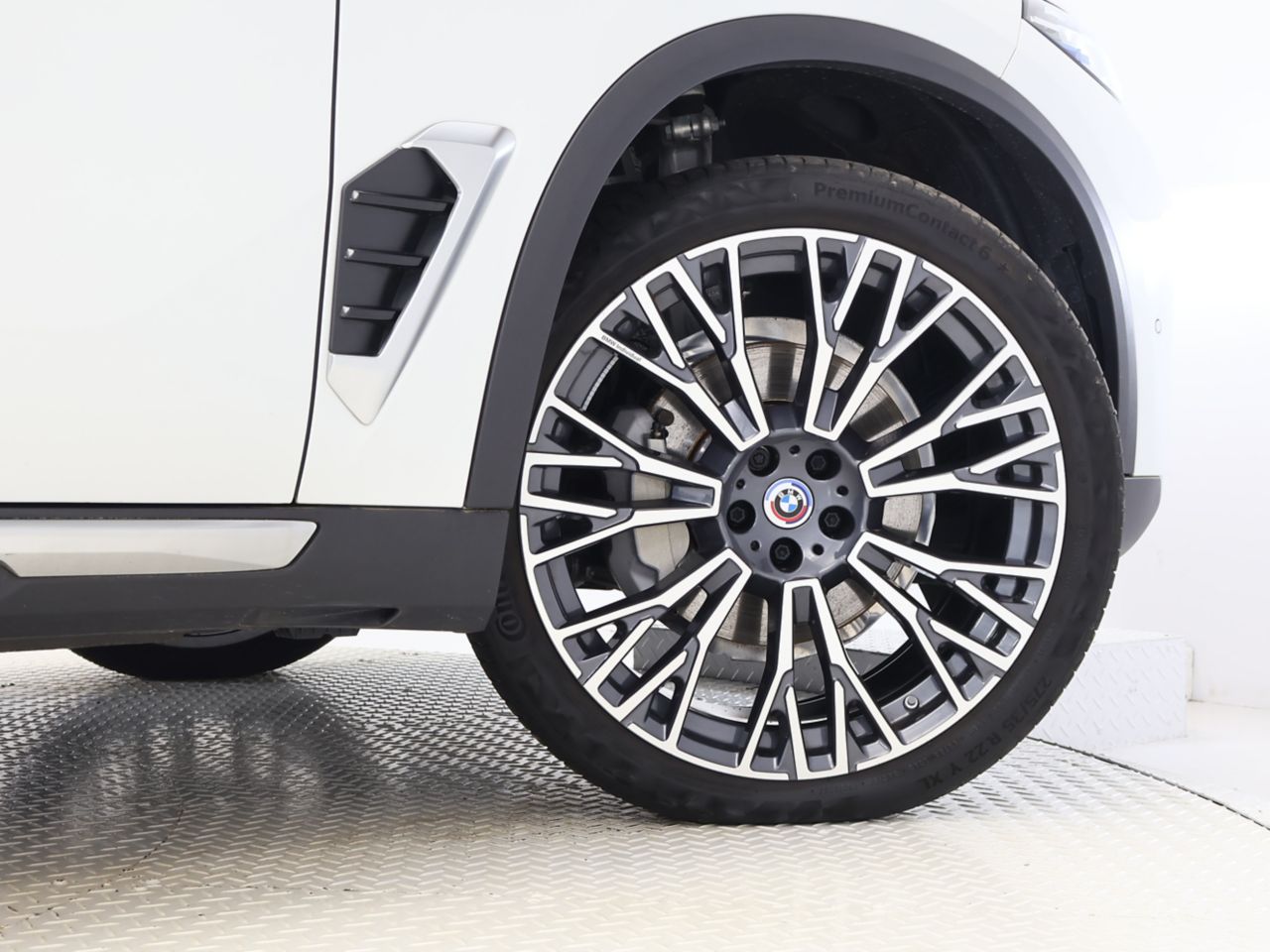 X5 xDrive30d RHD